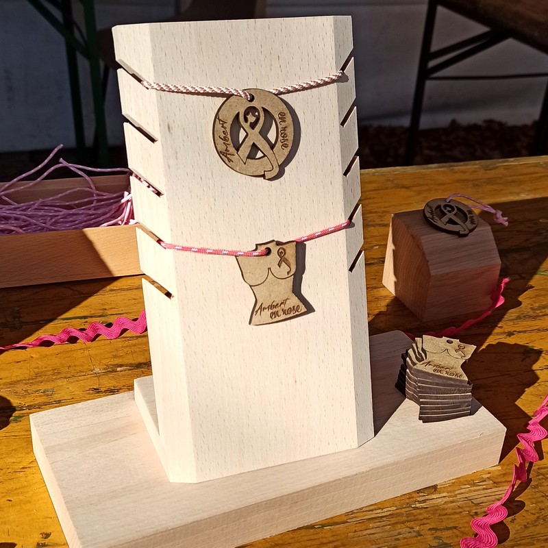 Médaillon en bois Ambert en Rose